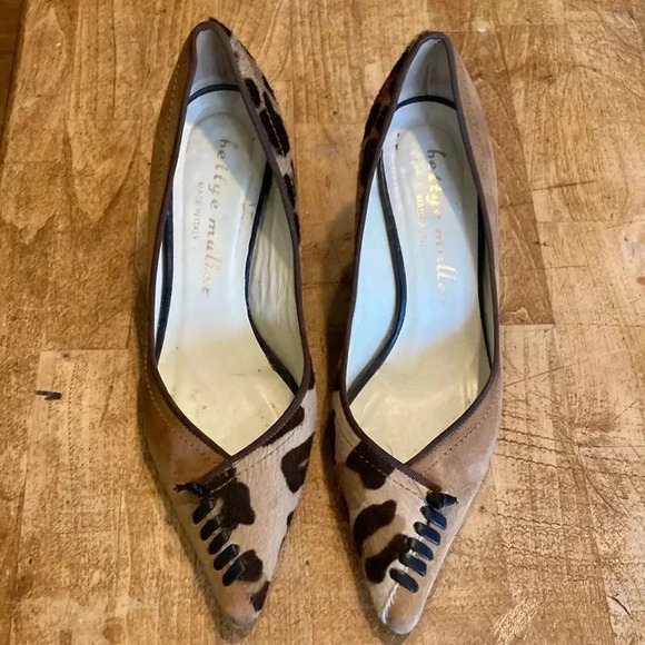 Bettye Muller Brown Leopard Print Women's Shoes - Picture 1 of 5